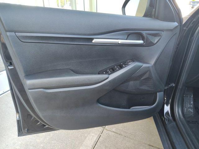 used 2023 Kia Seltos car, priced at $22,740