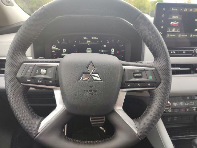 new 2025 Mitsubishi Outlander car, priced at $39,934