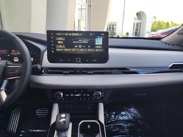 new 2025 Mitsubishi Outlander car, priced at $41,878