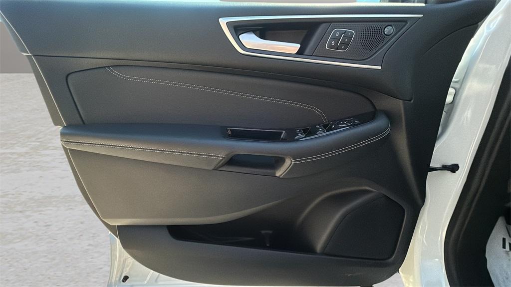 used 2020 Ford Edge car, priced at $22,644