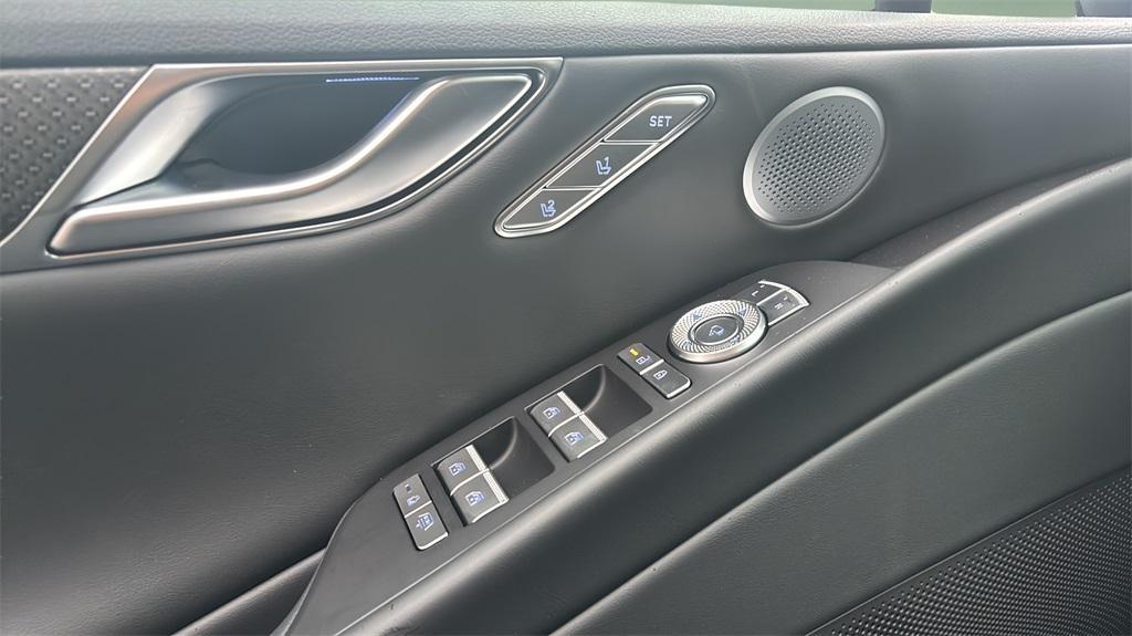 new 2026 Genesis G80 car, priced at $80,950