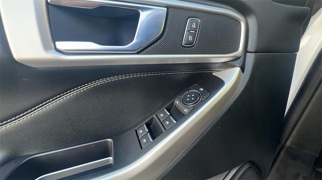 used 2022 Ford Explorer car, priced at $26,844