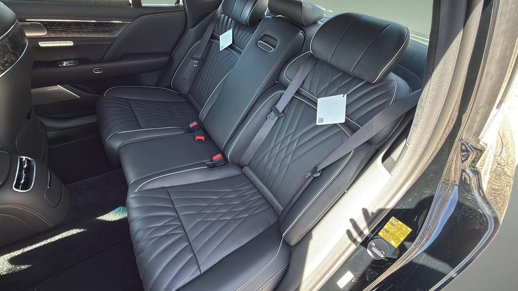 new 2026 Genesis G90 car, priced at $105,188