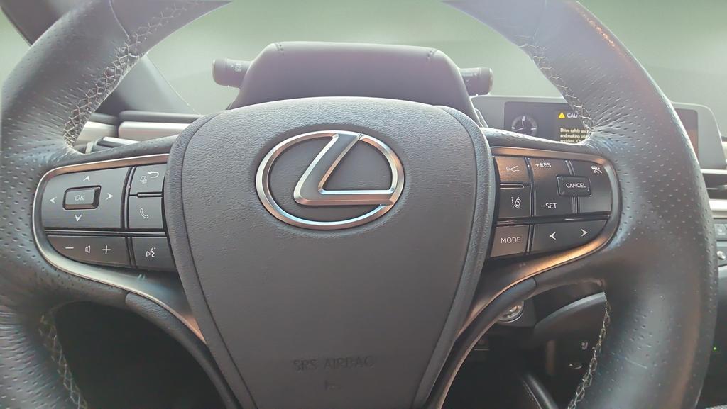used 2021 Lexus ES 350 car, priced at $34,242