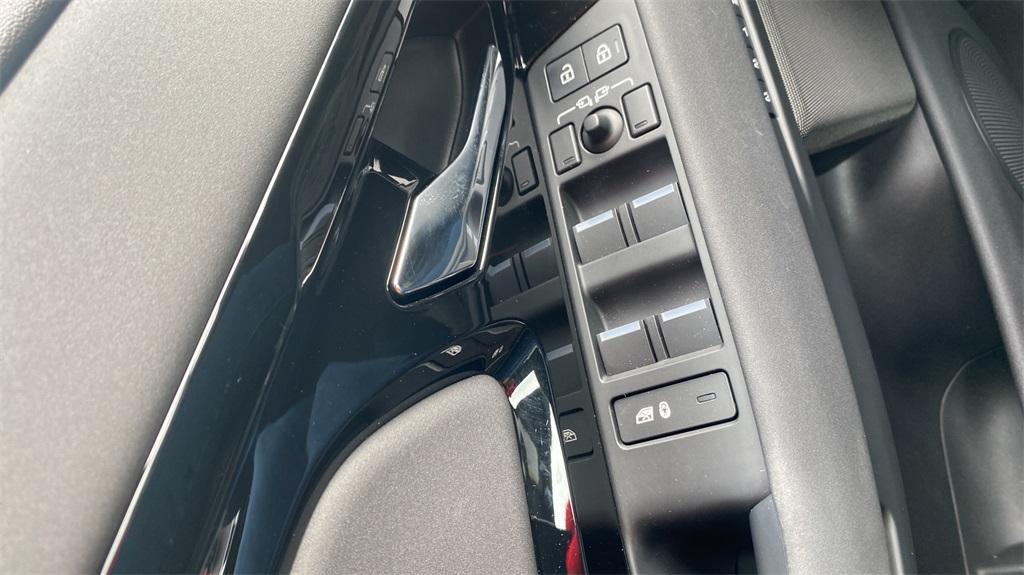 used 2024 Land Rover Range Rover Evoque car, priced at $41,844