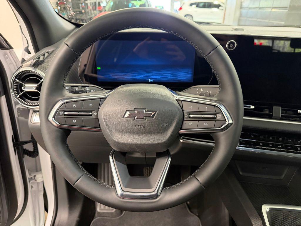 new 2026 Chevrolet Equinox car, priced at $35,830