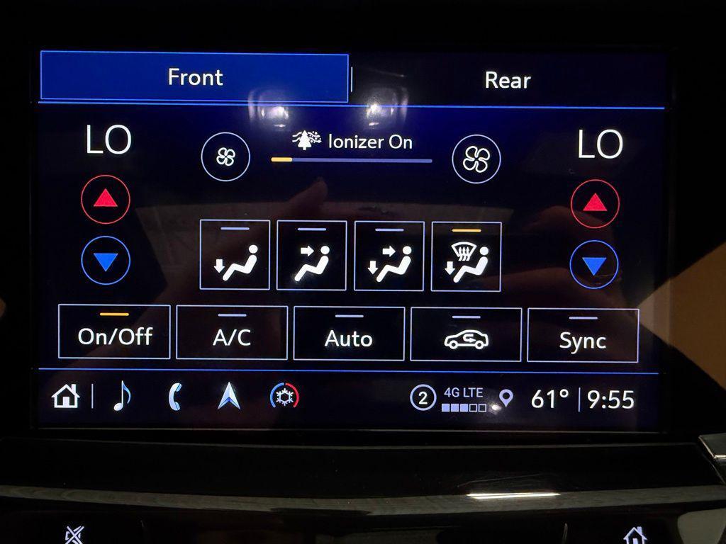 used 2025 Cadillac XT6 car, priced at $58,327