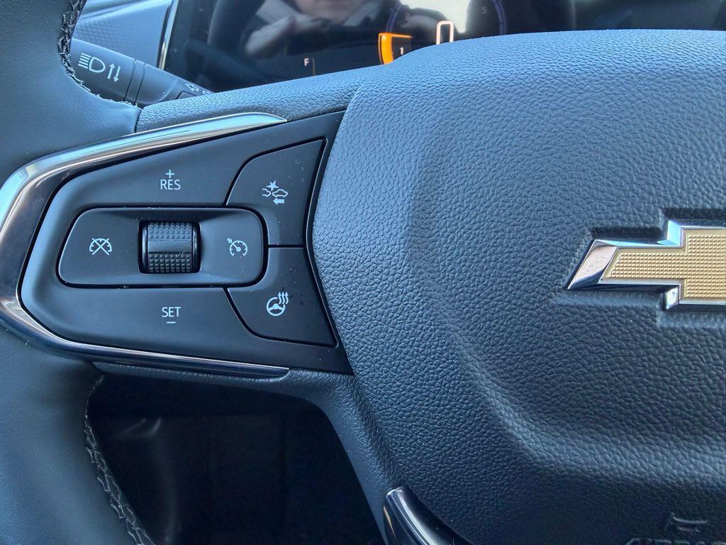 new 2026 Chevrolet Trax car, priced at $25,185