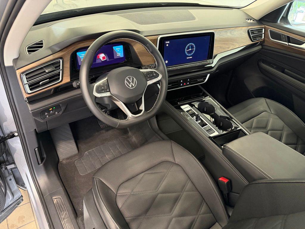 used 2026 Volkswagen Atlas car, priced at $40,347