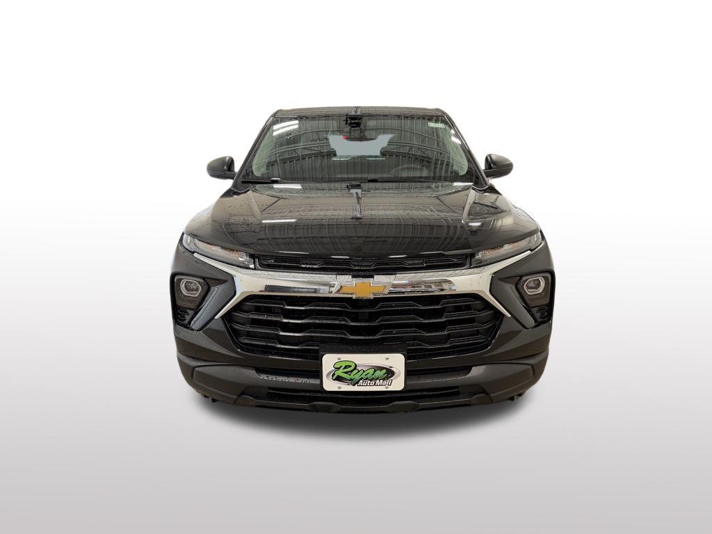 new 2026 Chevrolet TrailBlazer car, priced at $25,090