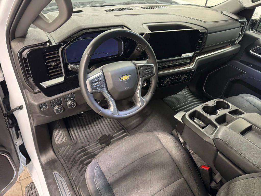 used 2025 Chevrolet Silverado 2500 car, priced at $59,997