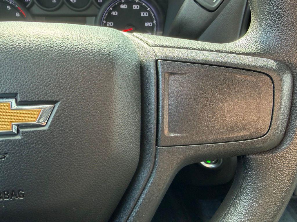 used 2024 Chevrolet Silverado 1500 car, priced at $33,327