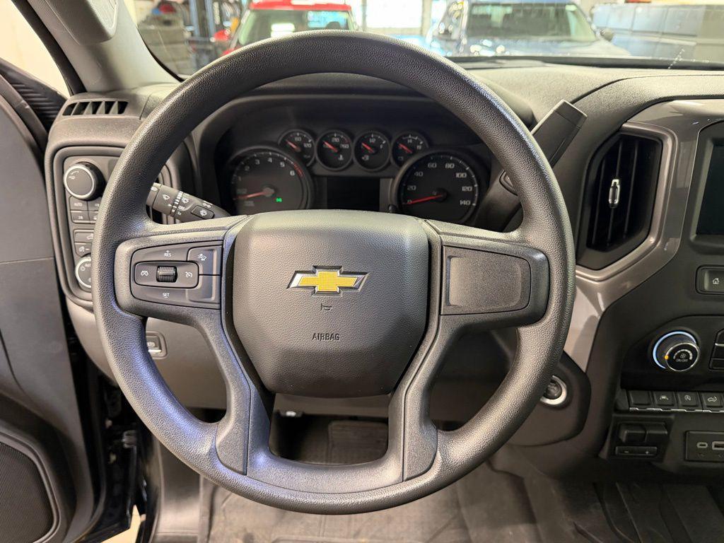 used 2024 Chevrolet Silverado 1500 car, priced at $33,327
