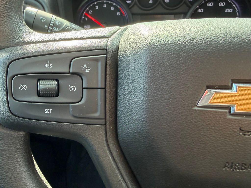 used 2024 Chevrolet Silverado 1500 car, priced at $33,327