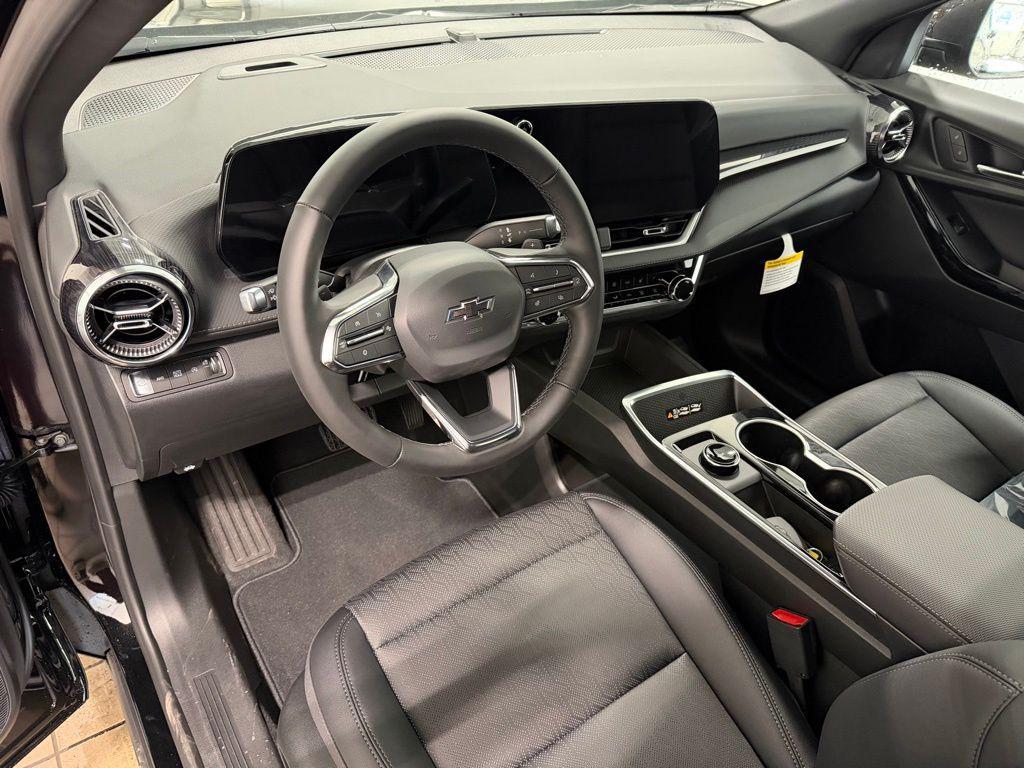 new 2026 Chevrolet Equinox car, priced at $32,901