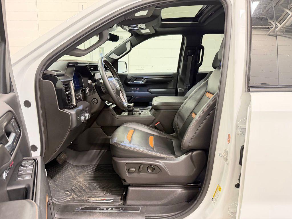 used 2024 GMC Sierra 1500 car, priced at $54,997