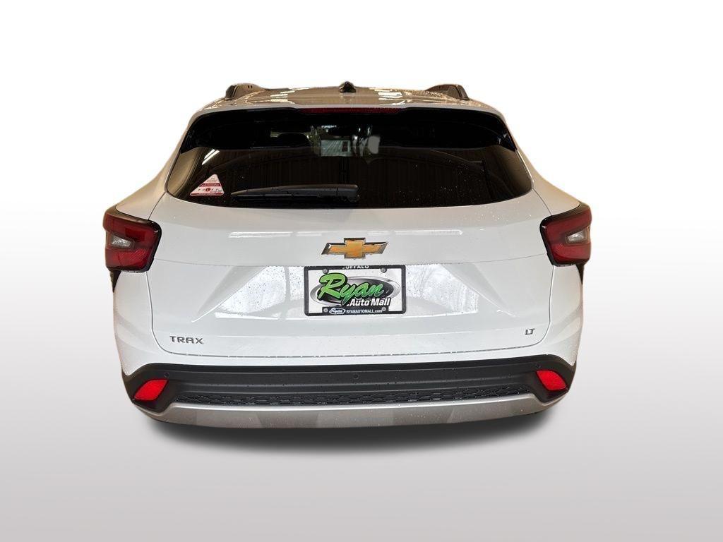 new 2026 Chevrolet Trax car, priced at $25,585