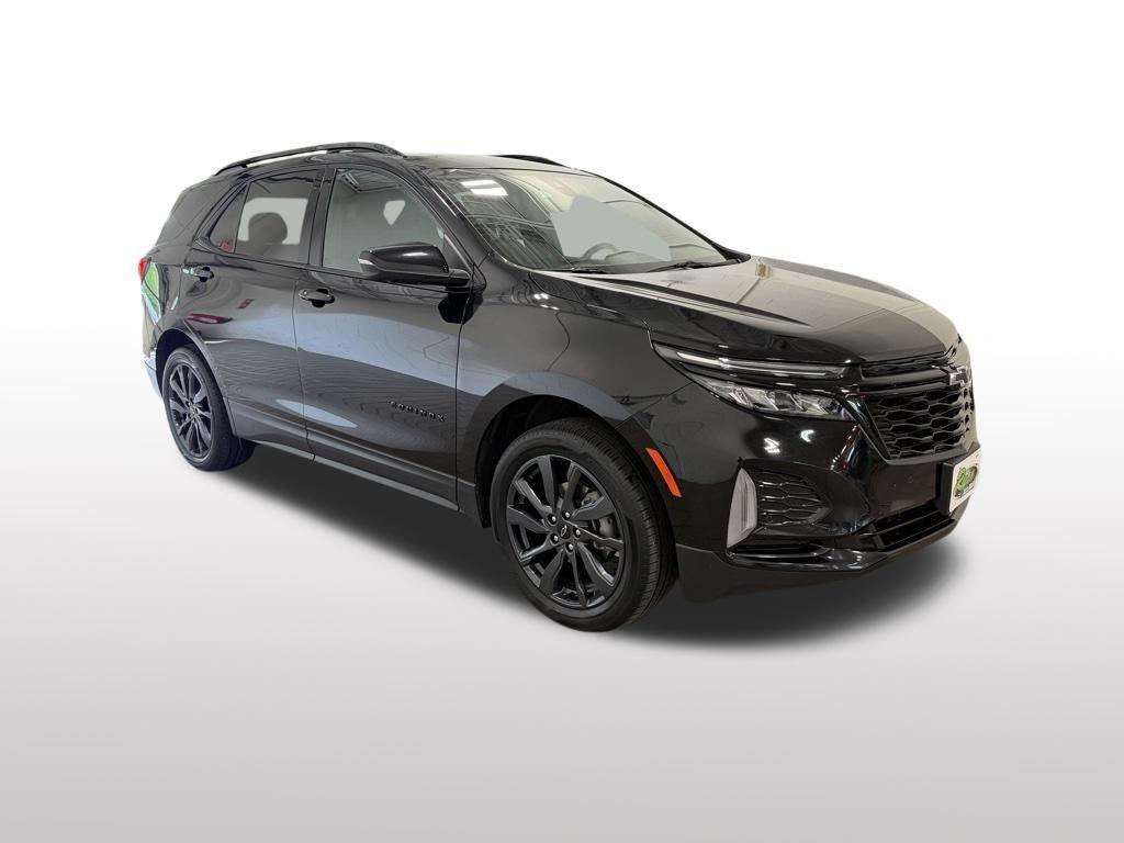 used 2024 Chevrolet Equinox car, priced at $25,627