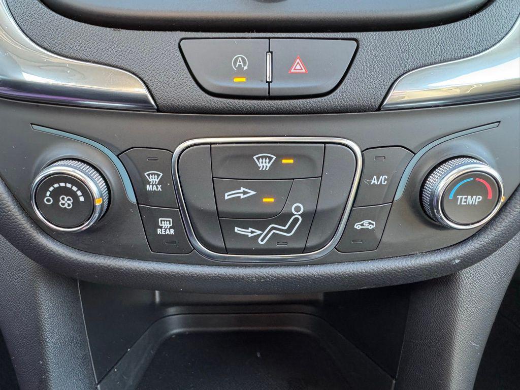 used 2023 Chevrolet Equinox car, priced at $17,997