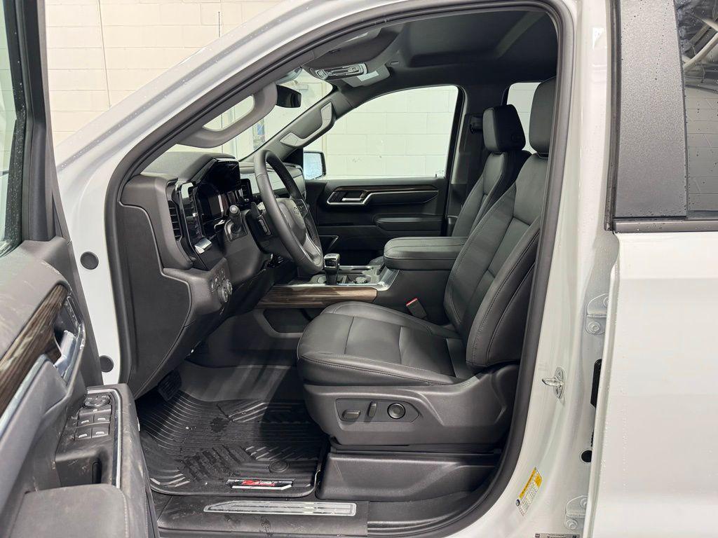 new 2026 Chevrolet Silverado 1500 car, priced at $55,960