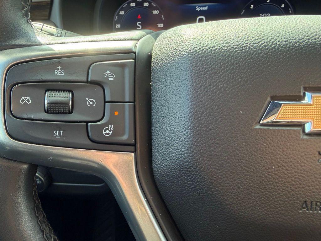 used 2023 Chevrolet Suburban car, priced at $46,997