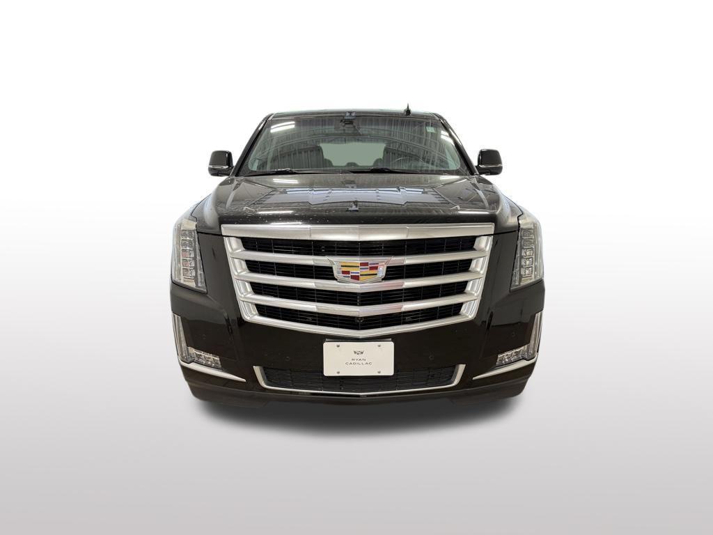 used 2018 Cadillac Escalade ESV car, priced at $23,347