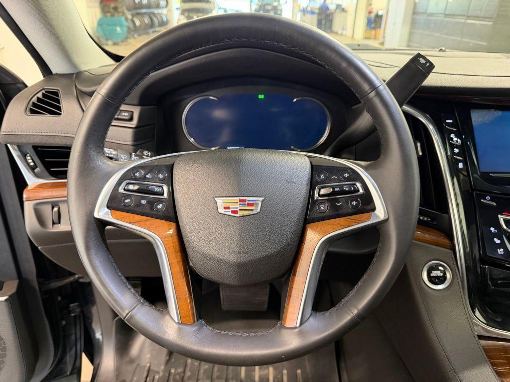 used 2018 Cadillac Escalade ESV car, priced at $23,347