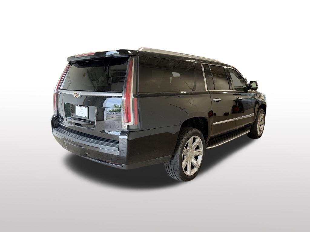 used 2018 Cadillac Escalade ESV car, priced at $23,347