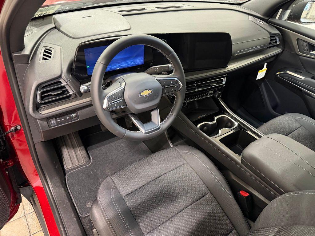 new 2026 Chevrolet Traverse car, priced at $44,040