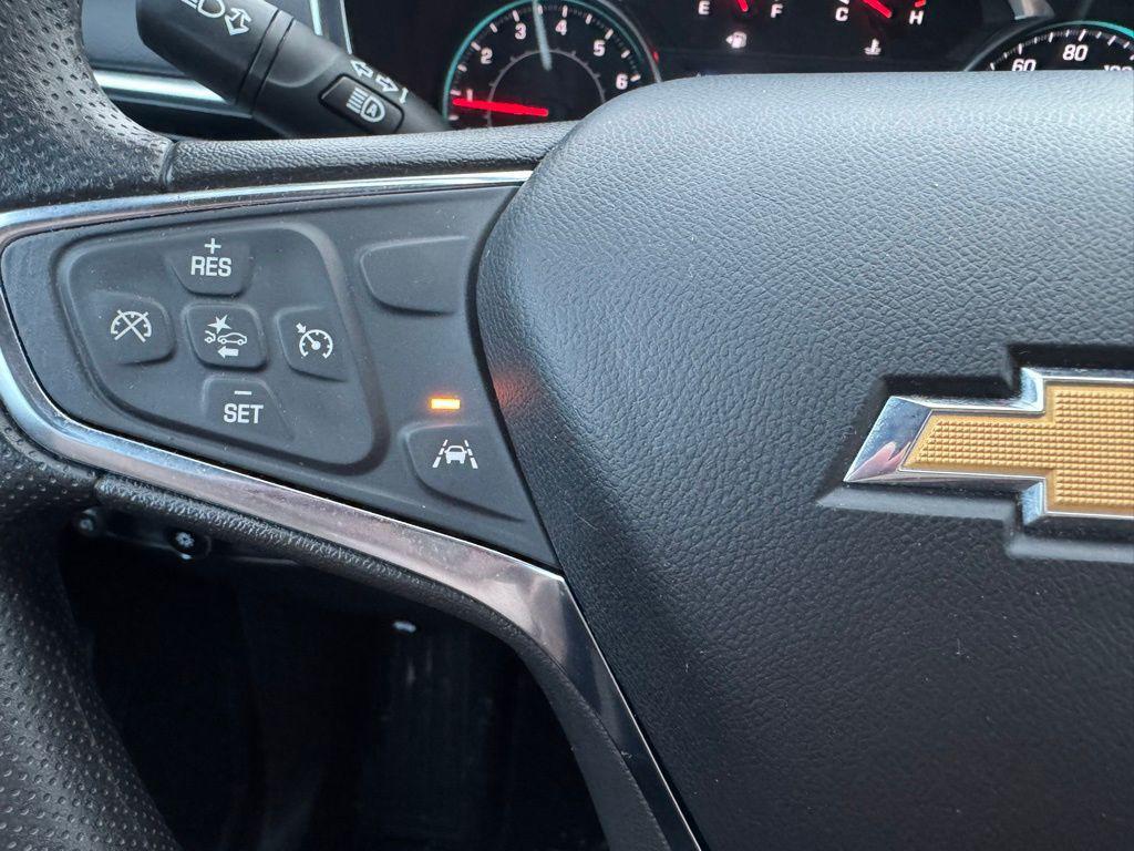 used 2023 Chevrolet Equinox car, priced at $20,997