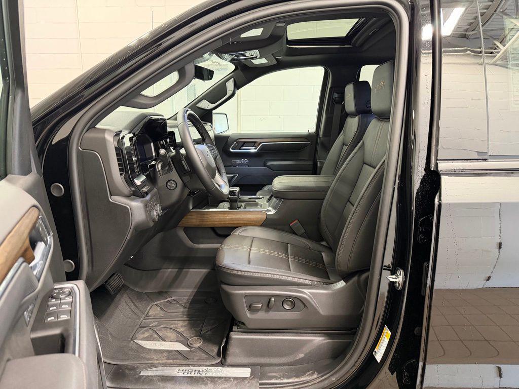 new 2026 Chevrolet Silverado 1500 car, priced at $72,685