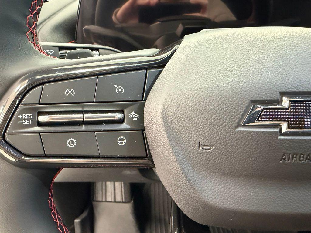 new 2026 Chevrolet Traverse car, priced at $56,995