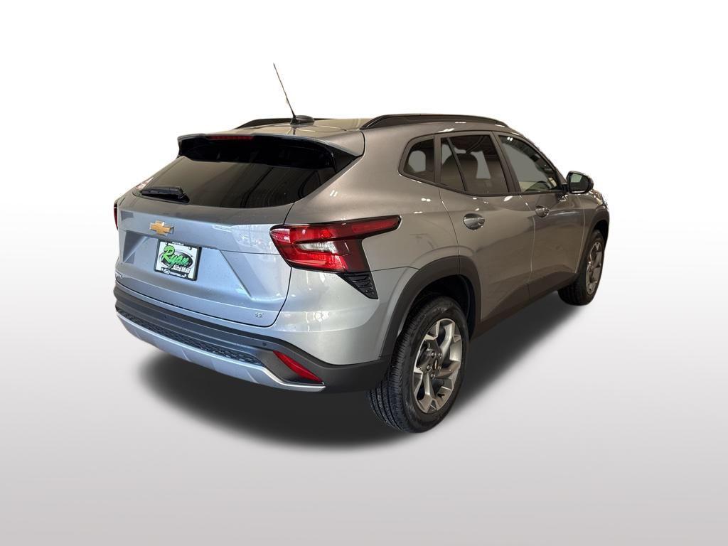 new 2026 Chevrolet Trax car, priced at $25,585