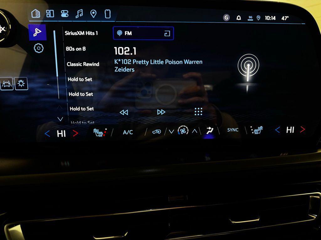 new 2026 Chevrolet Traverse car, priced at $39,995