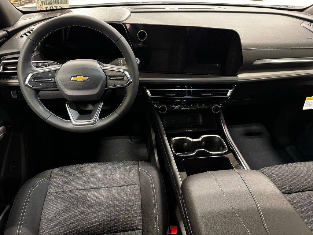 new 2026 Chevrolet Traverse car, priced at $39,995