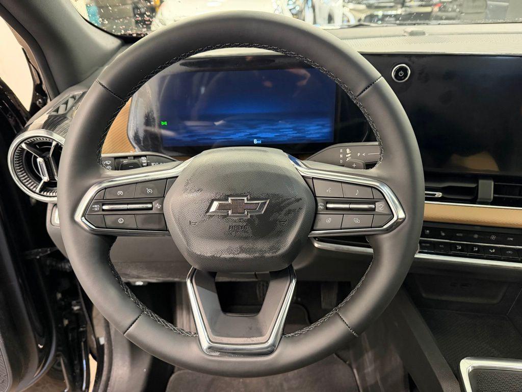 new 2026 Chevrolet Equinox car, priced at $37,590