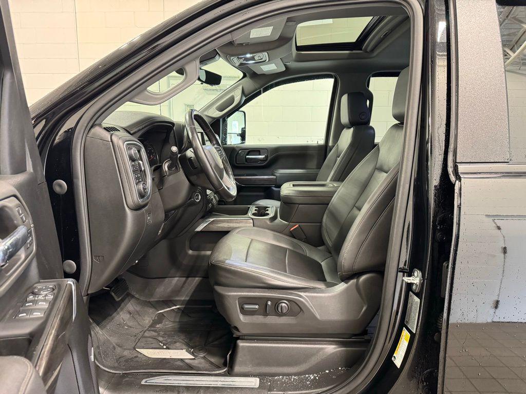 used 2022 Chevrolet Silverado 2500 car, priced at $57,799