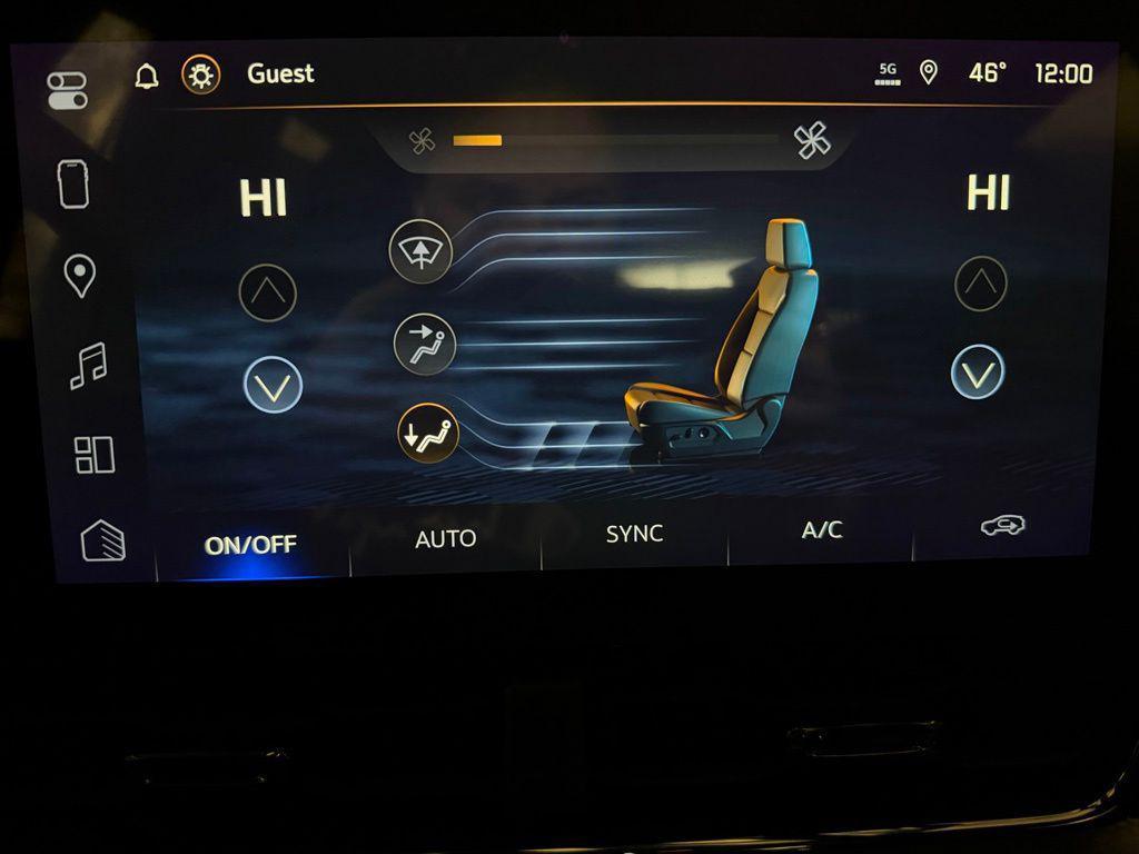 new 2026 Chevrolet Equinox car, priced at $36,595