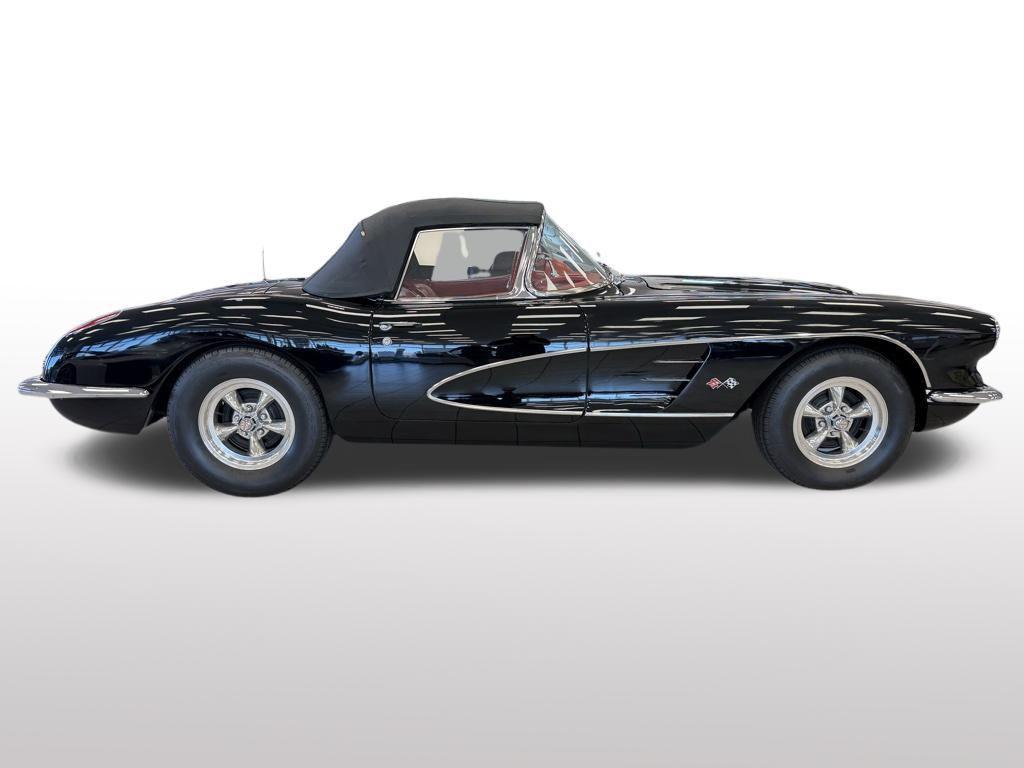 used 1960 Chevrolet Corvette car, priced at $89,850
