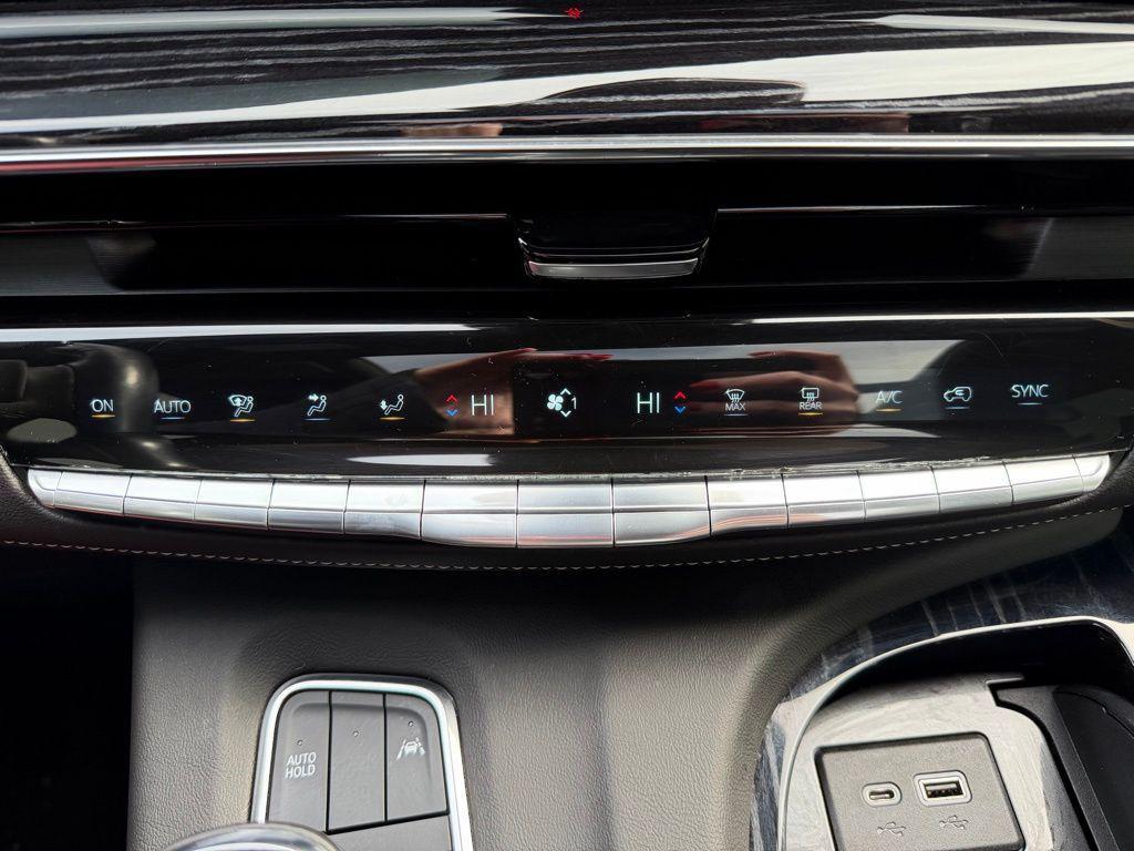 used 2022 Cadillac Escalade car, priced at $79,997