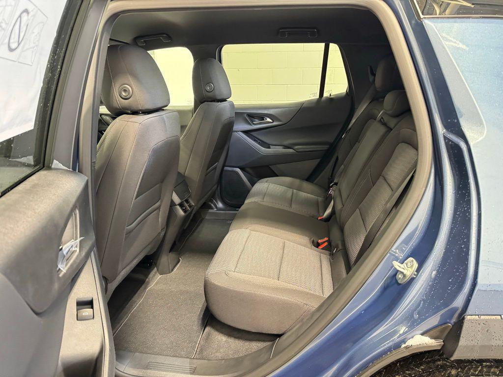 new 2026 Chevrolet Equinox car, priced at $28,995