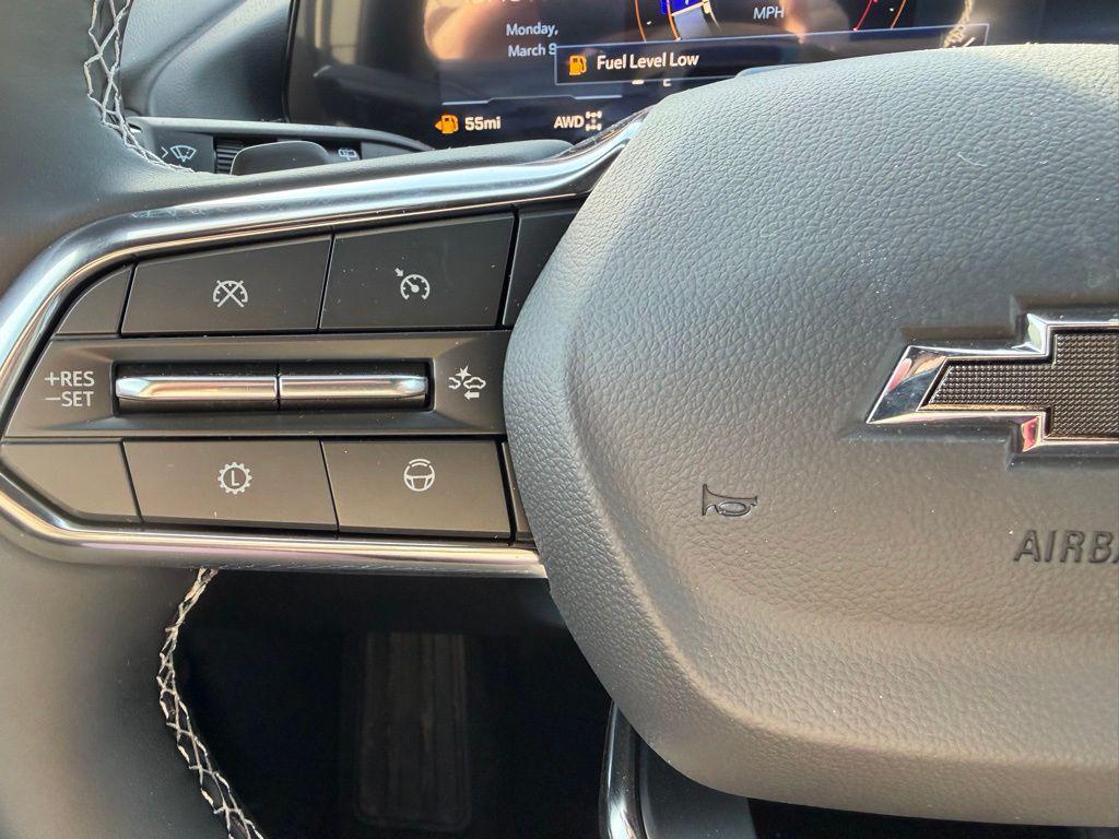 new 2026 Chevrolet Traverse car, priced at $52,955