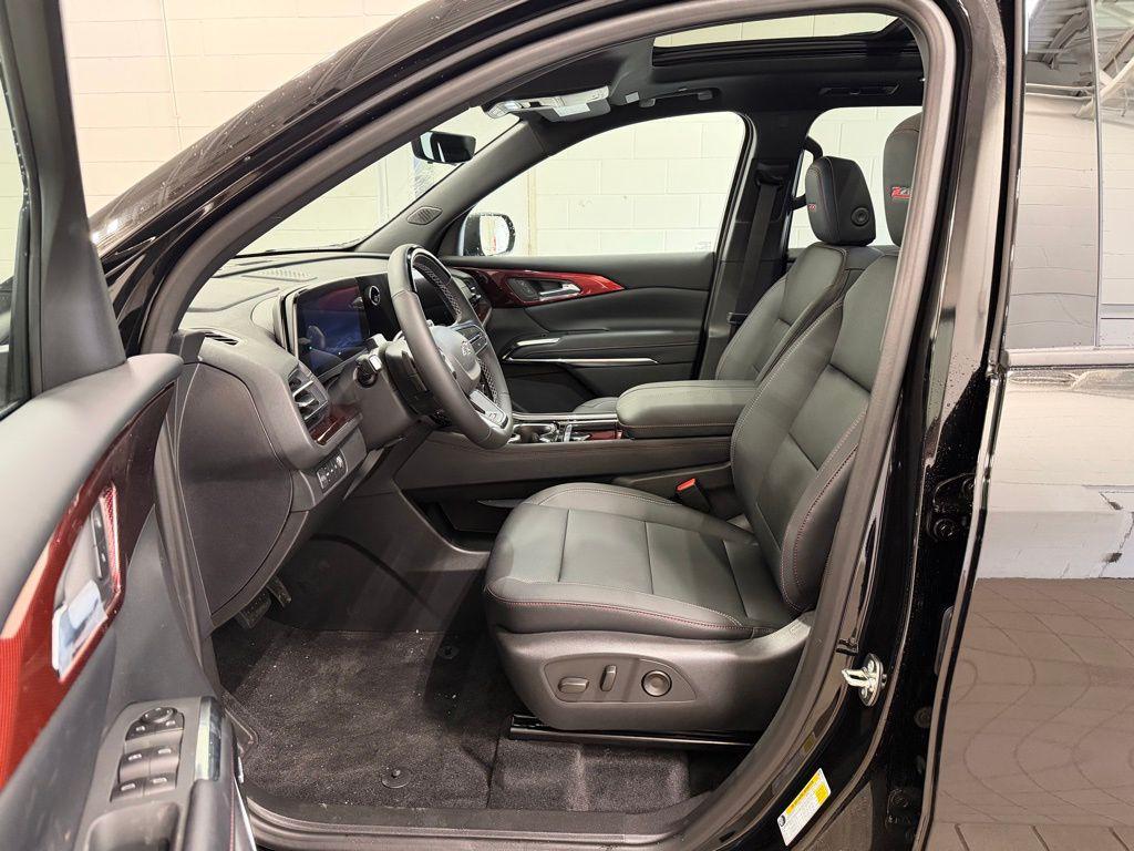 new 2026 Chevrolet Traverse car, priced at $52,955