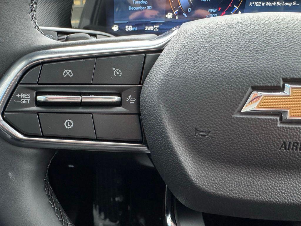 new 2026 Chevrolet Equinox car, priced at $32,995