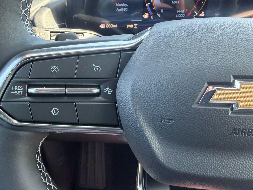 new 2026 Chevrolet Traverse car, priced at $43,995