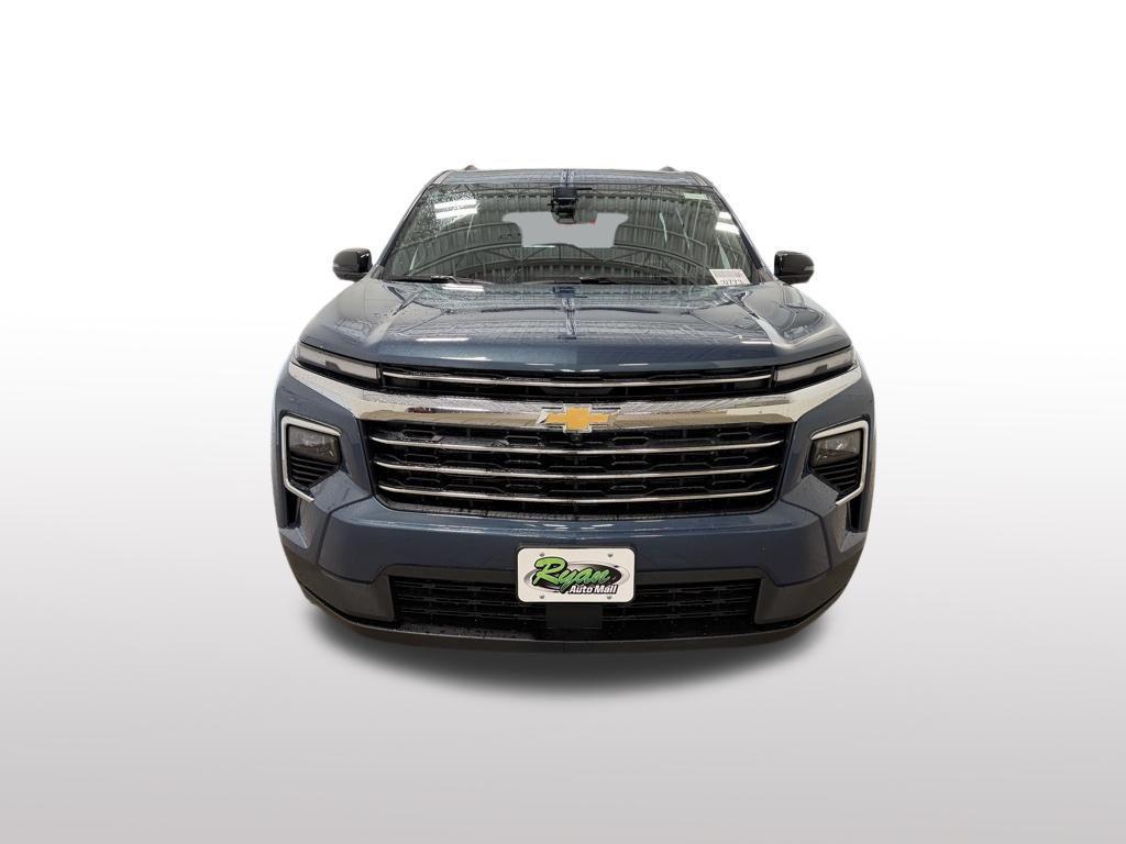 new 2026 Chevrolet Traverse car, priced at $43,995