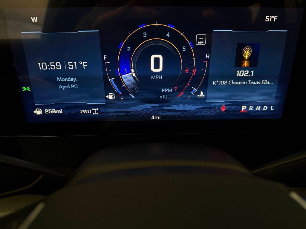 new 2026 Chevrolet Traverse car, priced at $43,995