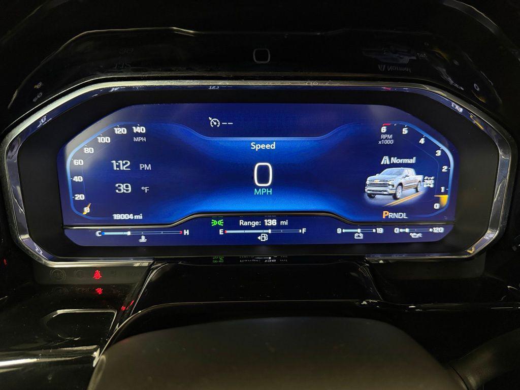 used 2024 Chevrolet Silverado 1500 car, priced at $38,997