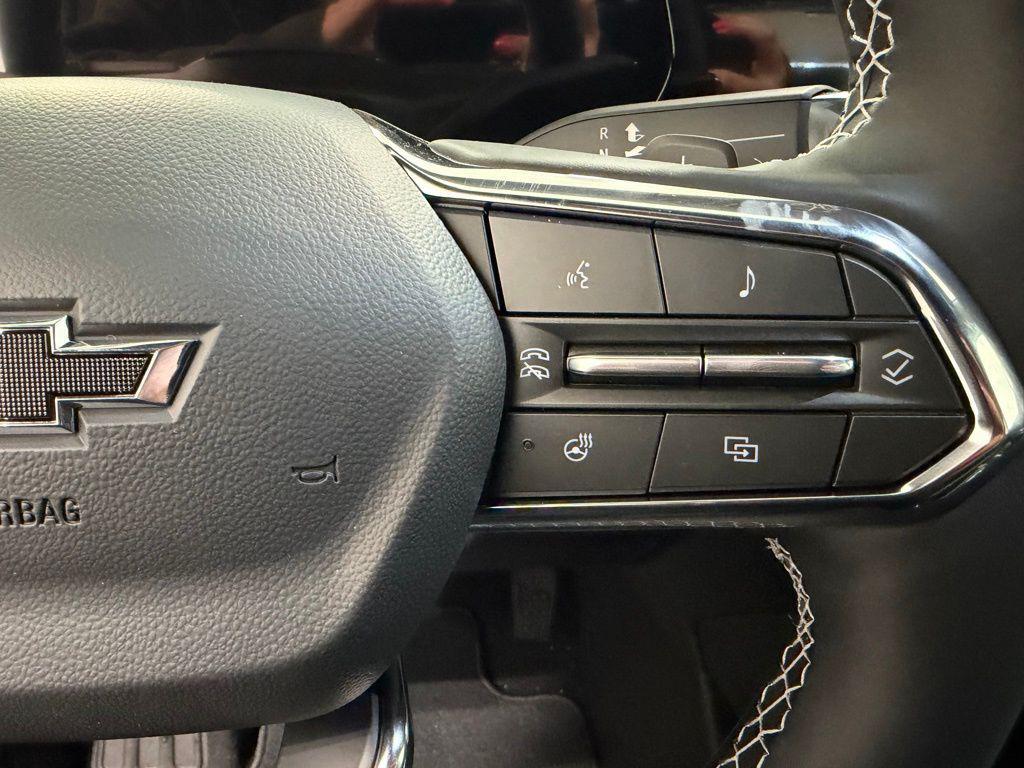 new 2026 Chevrolet Traverse car, priced at $44,955