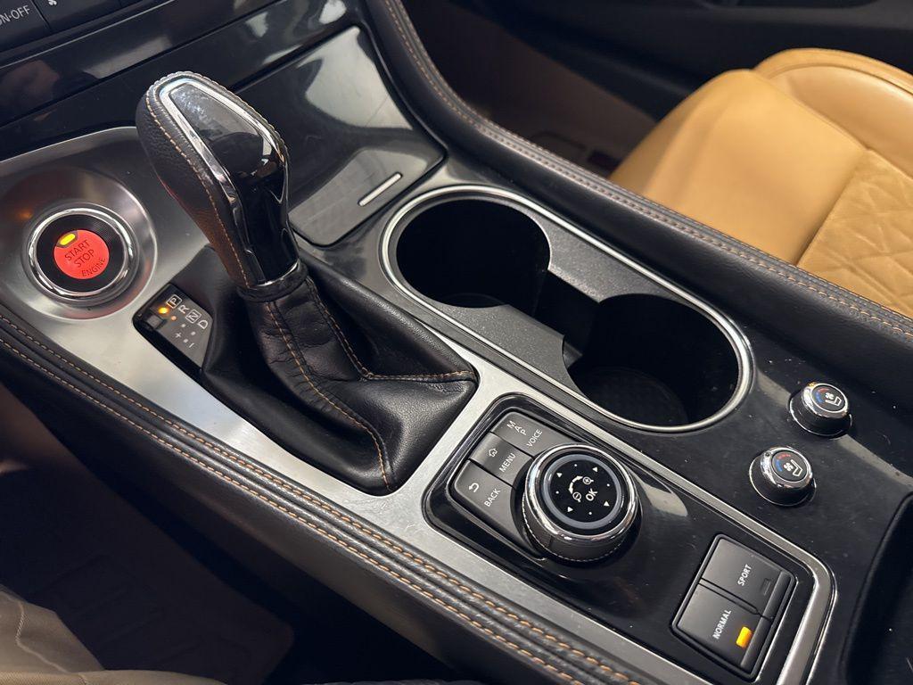 used 2016 Nissan Maxima car, priced at $12,997